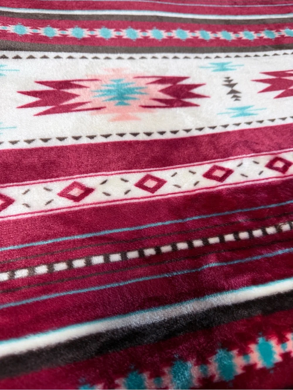 BURGUNDY Queen Southwest tribal Aztec Geometric Plush fleece Blanket